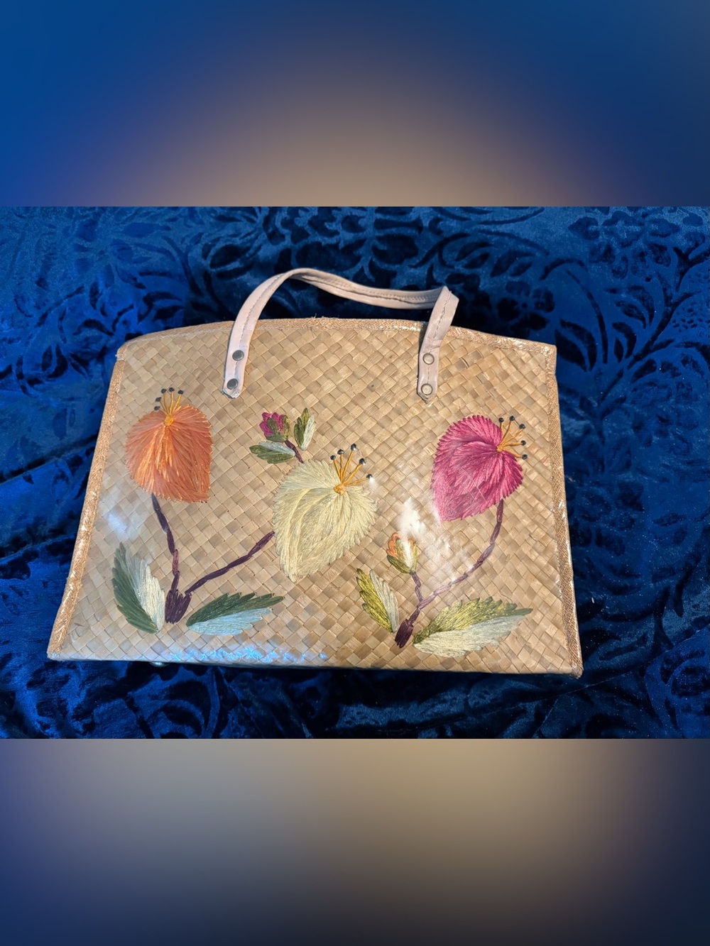 True Vintage 1950s-70s souvenir raffia straw rectangular tote bag flowers - Picture 1 of 4
